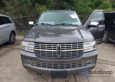 2014 Lincoln Navigator z USA, uszkodzony, nr VIN 5LMJJ2H50EEL06468